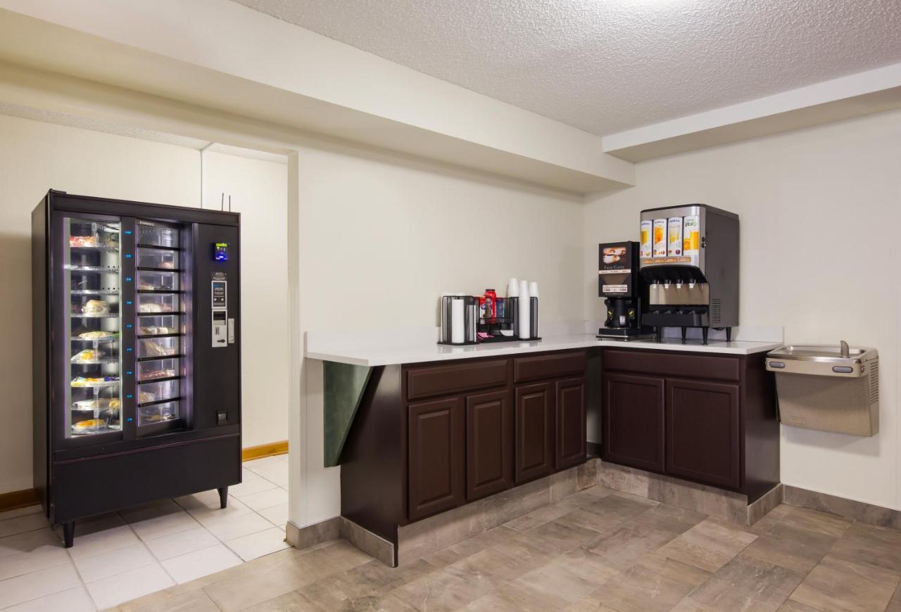 Red Roof Inn ローレンスバーグ エクステリア 写真