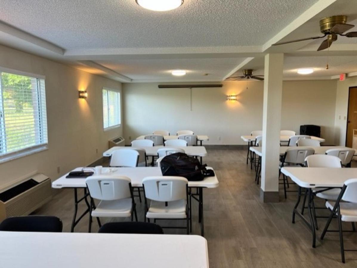 Red Roof Inn ローレンスバーグ エクステリア 写真